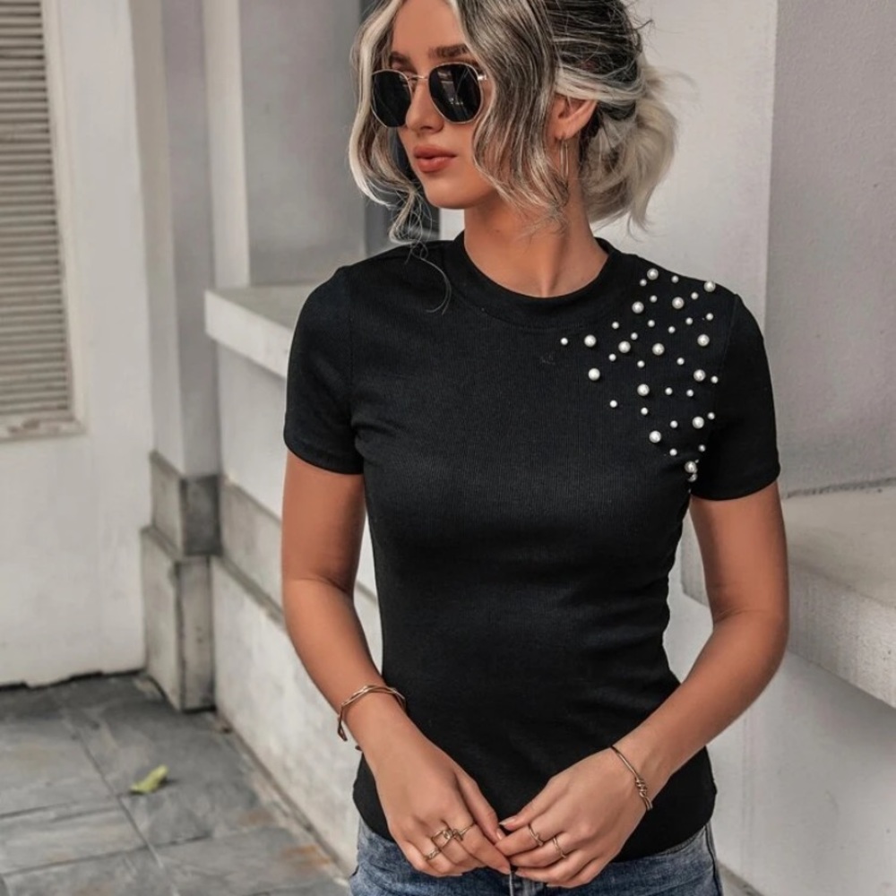 SHEIN neck tee